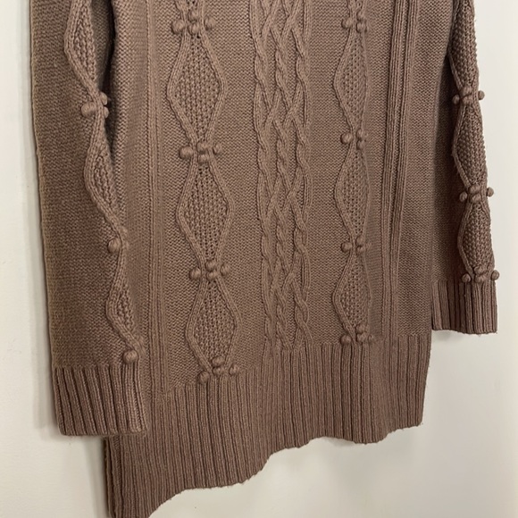 Ann Taylor LOFT Wool Blend Cableknit Turtleneck Sweater - Picture 4 of 11